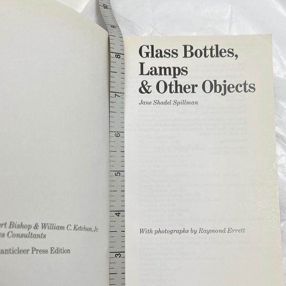 BOOK- Glass Bottles, Lamps & other objects - Picture 3 of 5